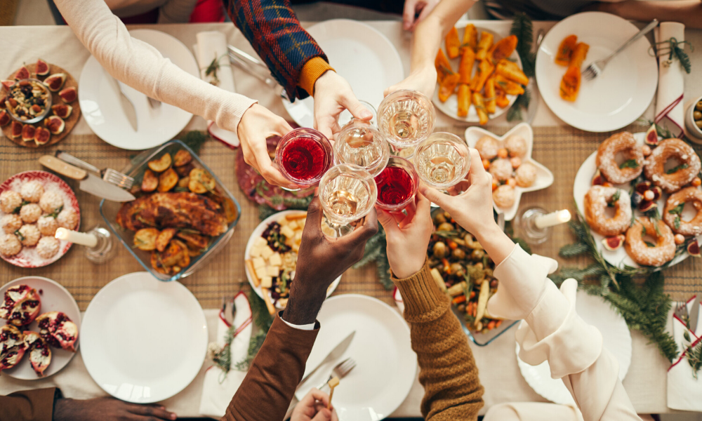Digestione: come affrontare i pasti nelle festività